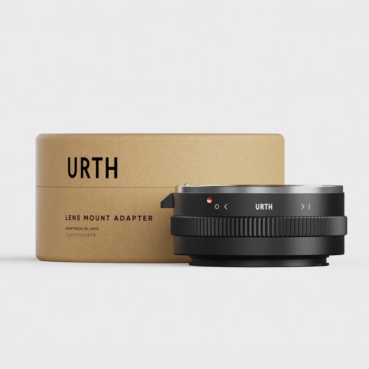 Urth Lens Mount Adapter: Compatible with Sony A (Minolta AF) Lens to Leica L Camera Body
