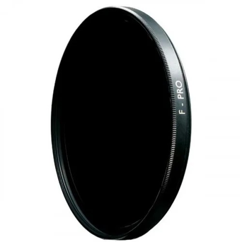 B+W F-Pro 093 Infrarood Filter zwart/rood 830 43mm